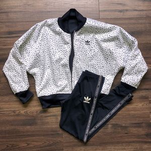 SOLD 🔥 adidas jacket & leggings set